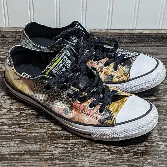 Converse Women's Multicolor Limited Edition Digital Floral Sneaker Size 9.5 - Picture 1 of 6
